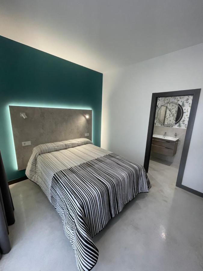 Aljama Burgos Aparthotel Buitenkant foto