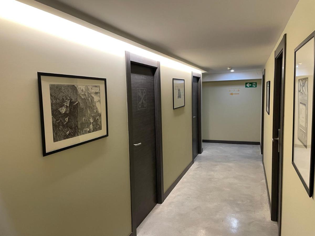 Aljama Burgos Aparthotel Buitenkant foto