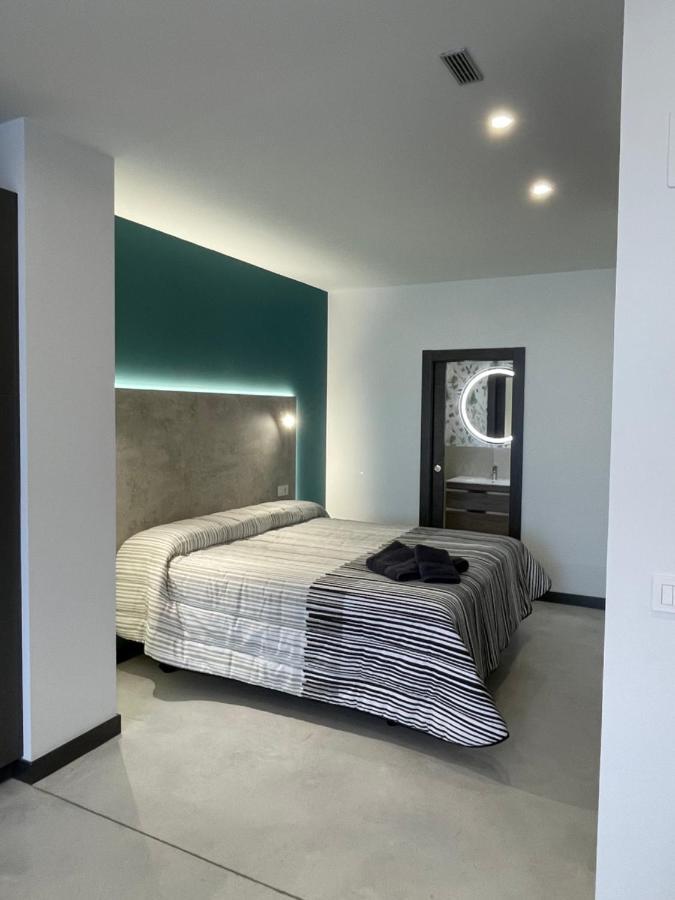 Aljama Burgos Aparthotel Buitenkant foto