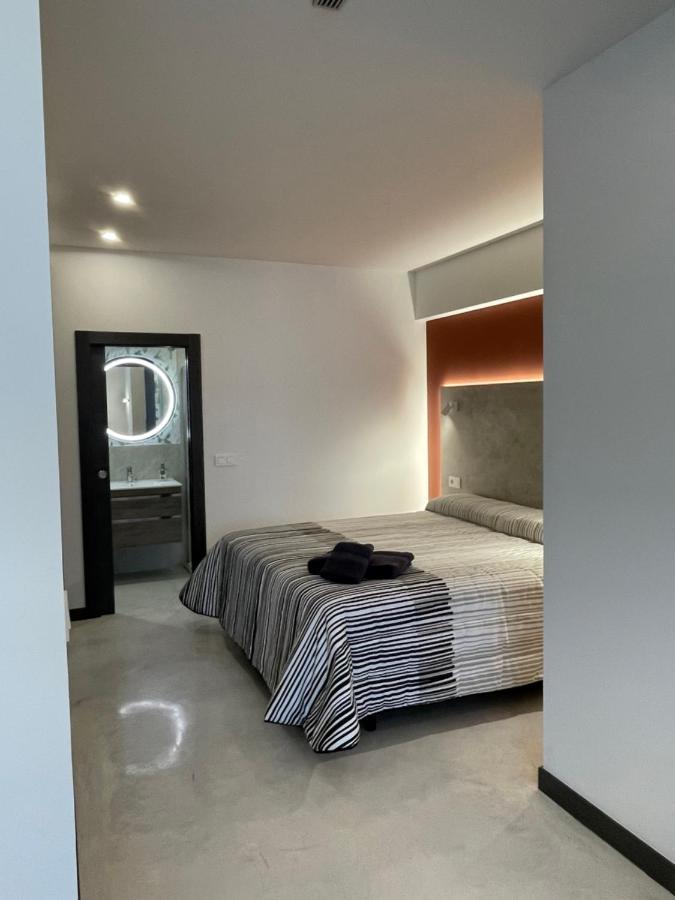 Aljama Burgos Aparthotel Buitenkant foto