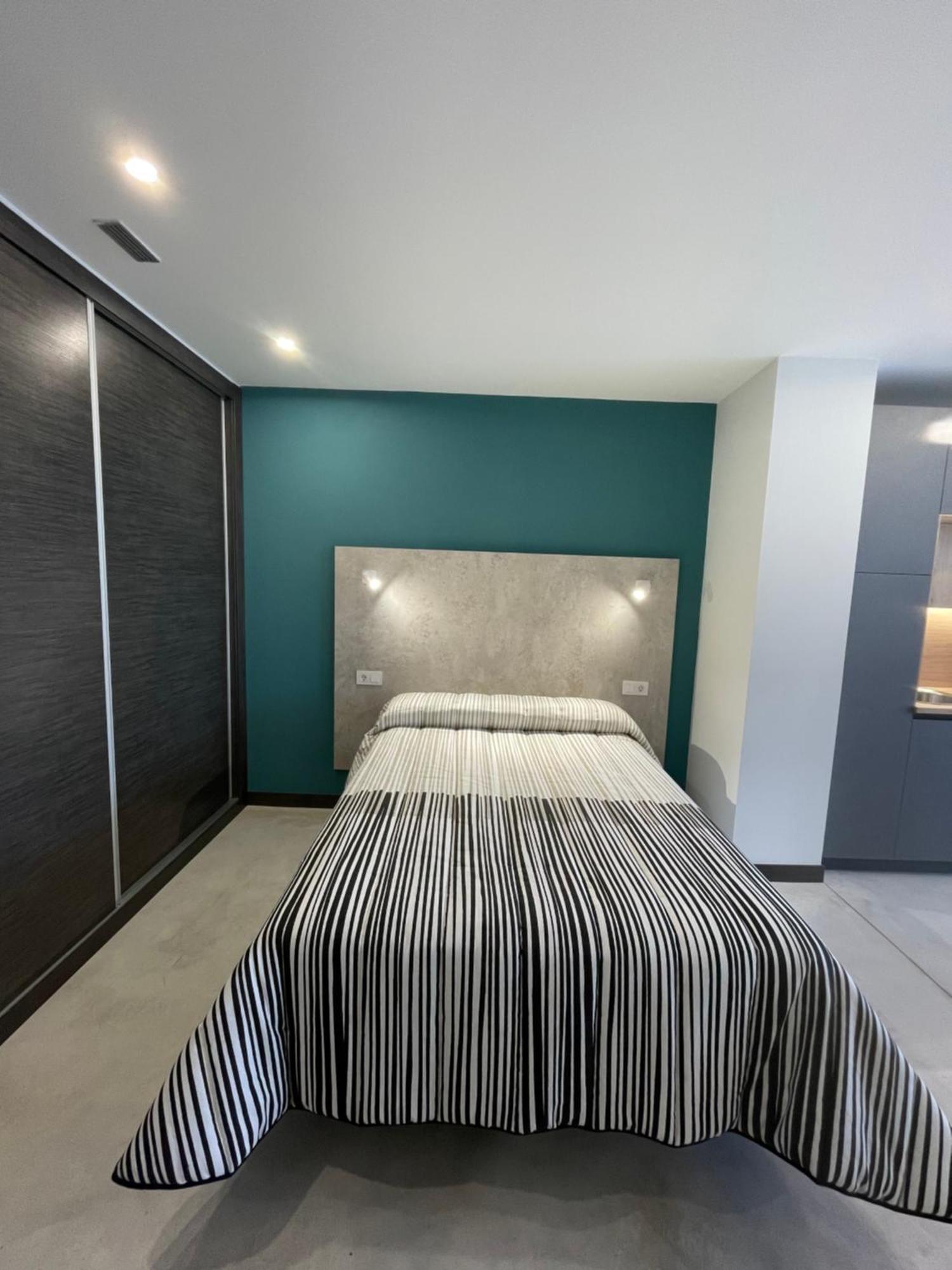 Aljama Burgos Aparthotel Buitenkant foto