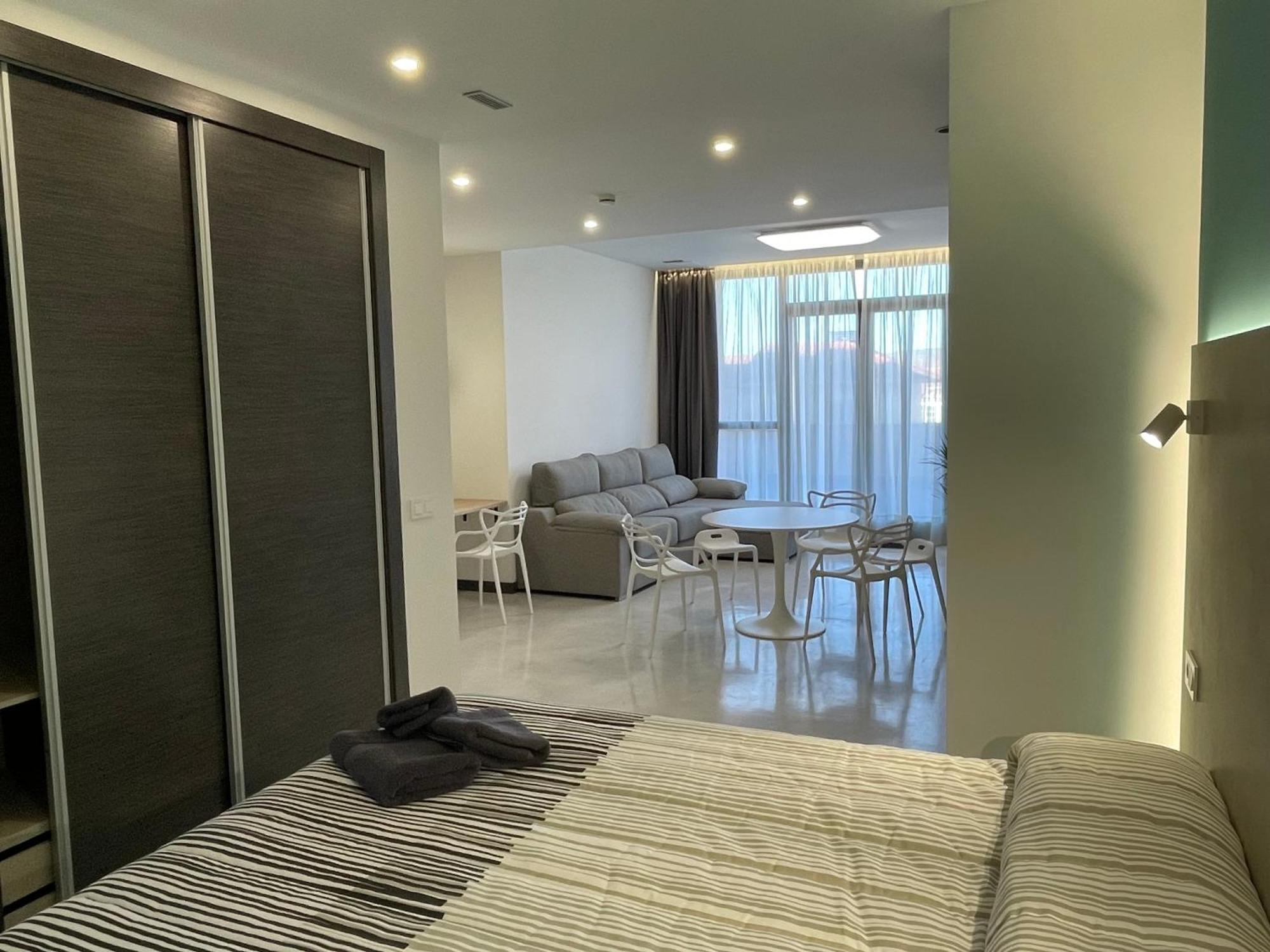 Aljama Burgos Aparthotel Buitenkant foto